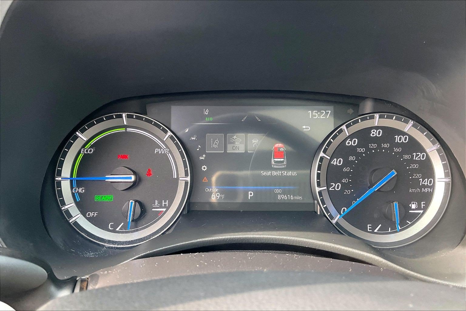 Used 2021 Toyota Highlander XLE AWD/4WD image 25