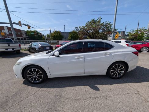 Used 2016 Acura TLX V6 FWD image 9