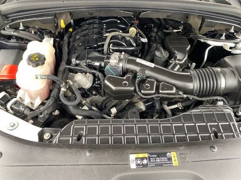 Used 2023 Jeep Grand Cherokee Limited AWD/4WD image 22