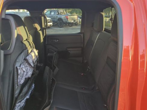 Certified 2025 Nissan Frontier PRO-4X w/ Tow Package AWD/4WD image 14