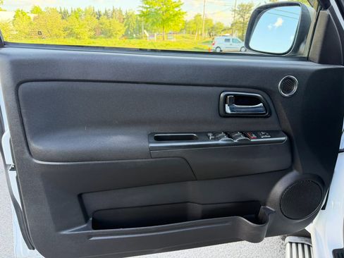 Used 2008 Chevrolet Colorado LT w/ LT Preferred Equipment Group AWD/4WD image 12