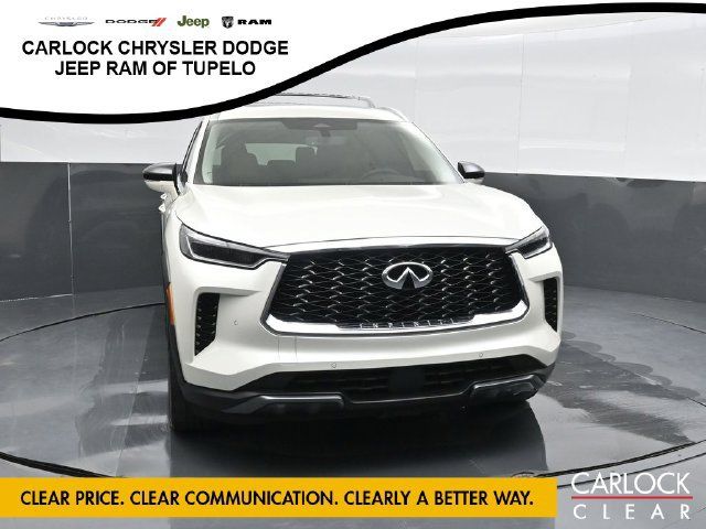 Used 2023 INFINITI QX60 Sensory w/ Cargo Package AWD/4WD image 7