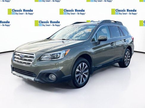 Used 2016 Subaru Outback 3.6R Limited AWD/4WD image 3