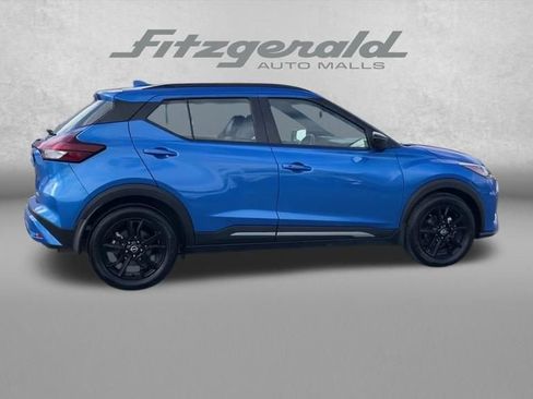 Used 2023 Nissan Kicks SR w/ SR Premium Package FWD image 45