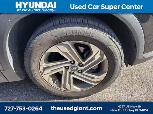 Used 2022 Hyundai Santa Fe SEL FWD image 5