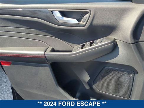 Certified 2024 Ford Escape ST-Line w/ Tech Pack #1 FWD image 10