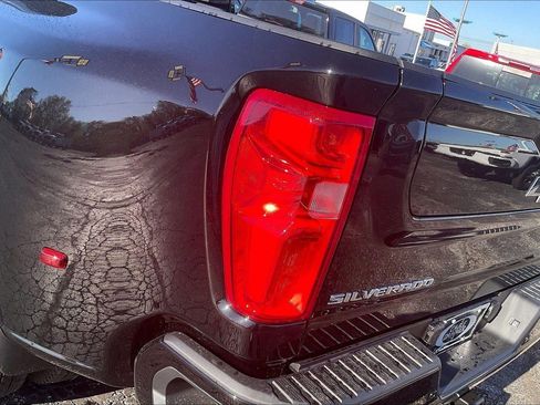 New 2026 Chevrolet Silverado 3500 High Country w/ High Country Premium Package AWD/4WD image 22