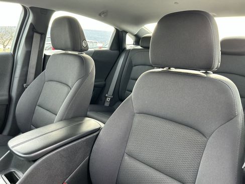 Used 2024 Chevrolet Malibu LT image 23