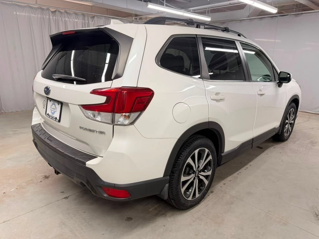 Used 2019 Subaru Forester Limited AWD/4WD image 16