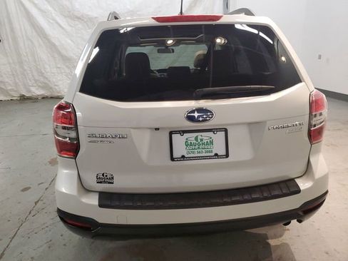 Used 2014 Subaru Forester 2.5i Premium w/ All-Weather Package image 5