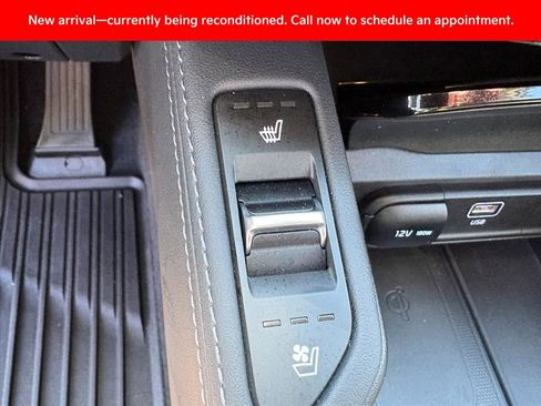 Certified 2024 Kia Telluride EX w/ EX Captain's Chair Package FWD image 15