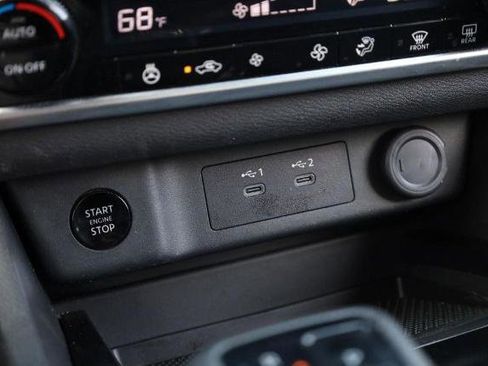 Certified 2025 Nissan Rogue SV w/ SV Premium Package image 18