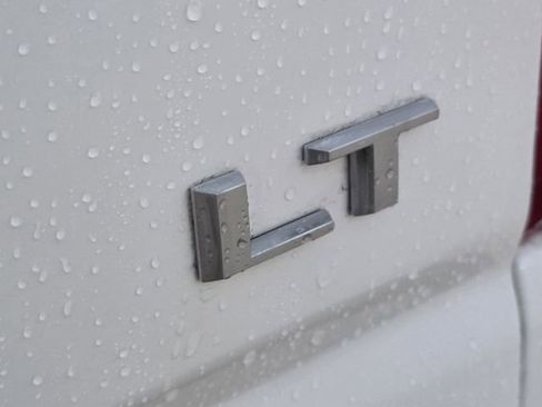 Used 2024 Chevrolet Silverado 2500 LT image 9