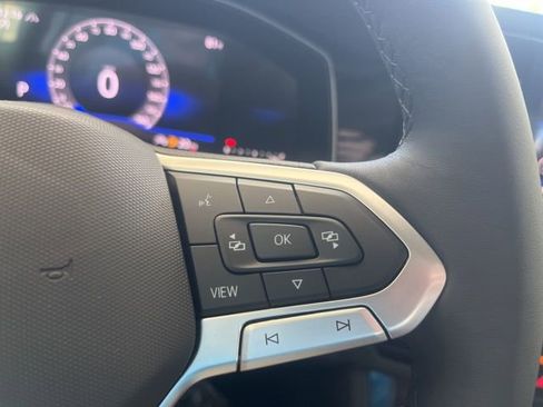 New 2026 Volkswagen Jetta SE FWD image 10