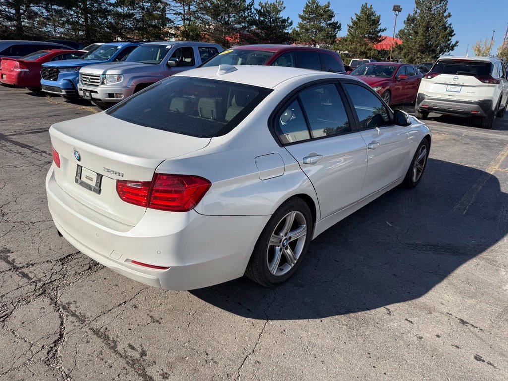 Used 2015 BMW 328i Sedan RWD image 3