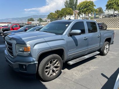 Used 2015 GMC Sierra 1500 SLT w/ SLT Crew Cab Value Package