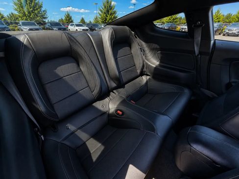 Used 2021 Ford Mustang GT Premium w/ Equipment Group 401A RWD image 18