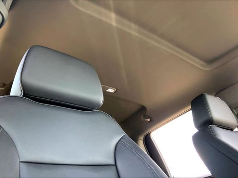 Used 2023 Chevrolet Silverado 1500 RST image 13