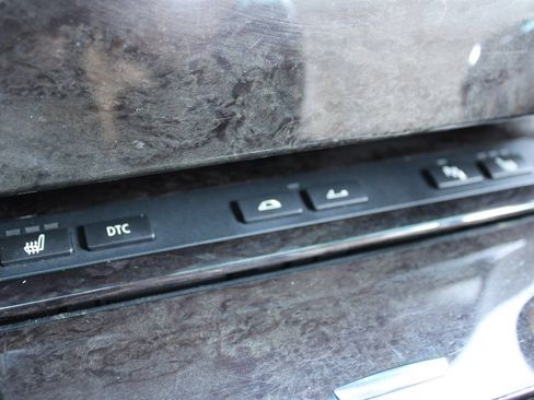 Used 2009 BMW 650i Convertible image 31