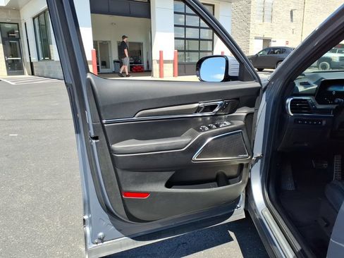 Certified 2023 Kia Telluride SX X-Line AWD/4WD image 11