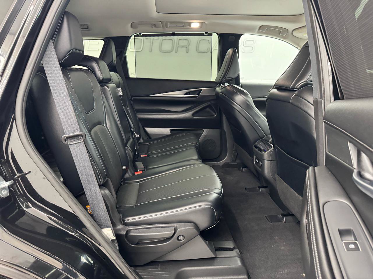 Used 2023 INFINITI QX60 Luxe w/ Cargo Package AWD/4WD image 18