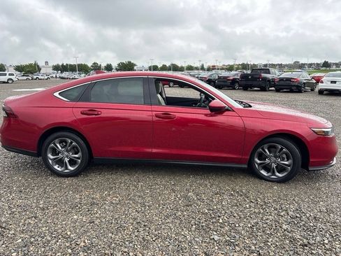 Used 2024 Honda Accord EX image 12