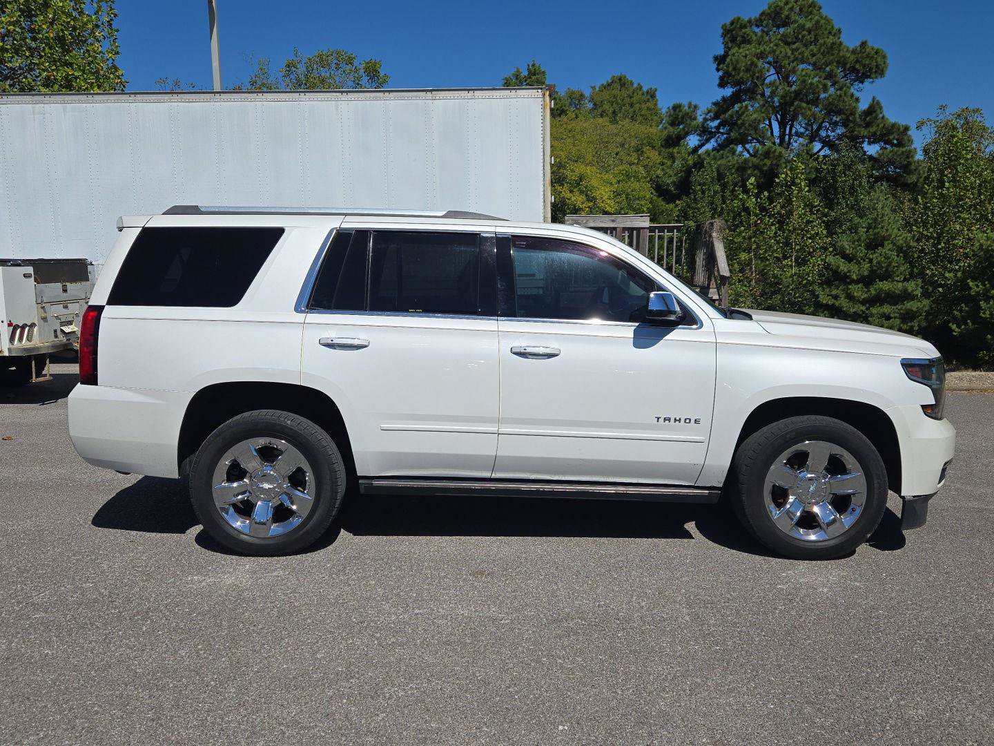 Used 2017 Chevrolet Tahoe Premier RWD image 8