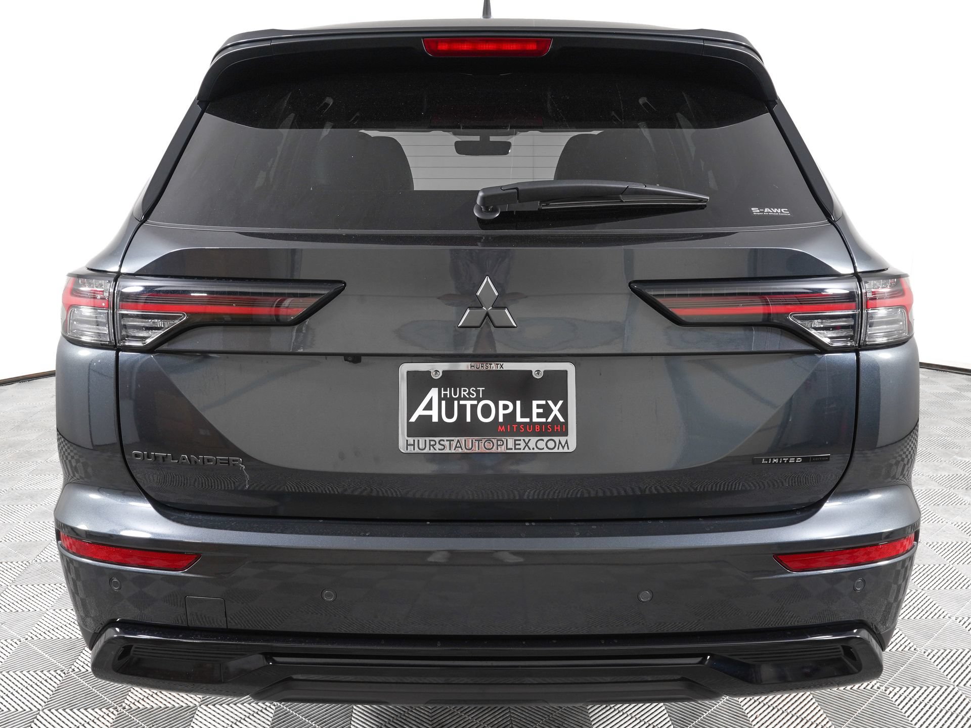 Used 2026 Mitsubishi Outlander LE AWD/4WD image 6