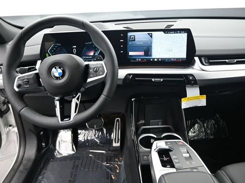 New 2026 BMW X2 xDrive28i w/ Technology Package AWD/4WD image 14