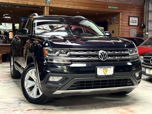 Used 2018 Volkswagen Atlas SE AWD/4WD image 3