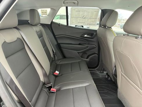 New 2026 Chevrolet Trax ACTIV w/ Driver Confidence Package FWD image 15
