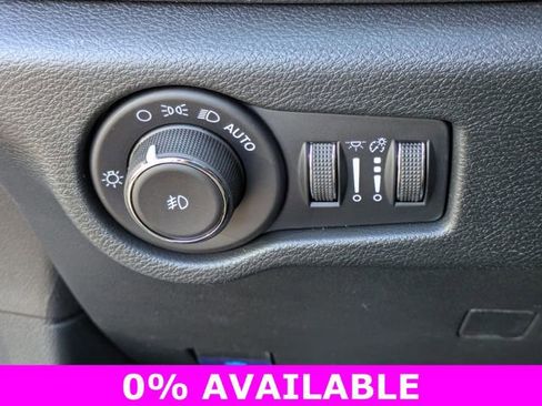 New 2026 Chrysler Pacifica Select image 14