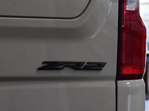 Used 2026 Chevrolet Silverado 1500 ZR2 AWD/4WD image 23