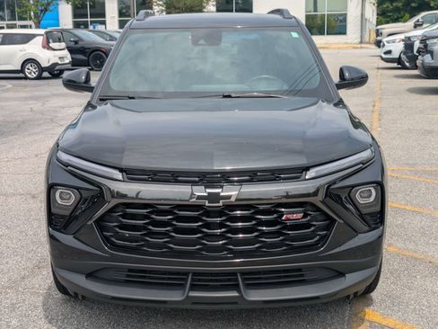 Used 2024 Chevrolet TrailBlazer RS FWD image 9