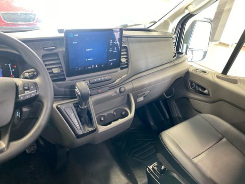 New 2026 Ford Transit 250 148 Medium Roof RWD image 11