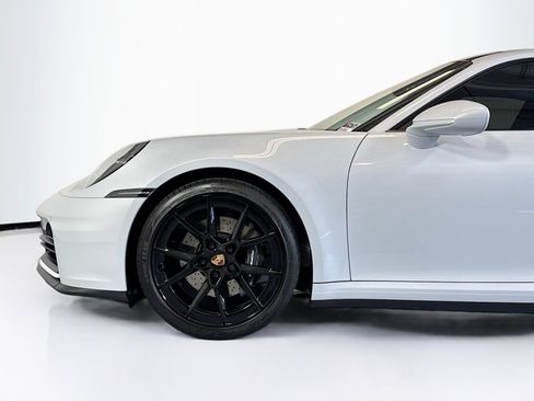 Certified 2025 Porsche 911 Carrera image 28