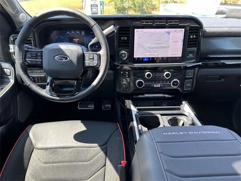 New 2024 Ford F250 Lariat w/ Lariat Ultimate Package image 39