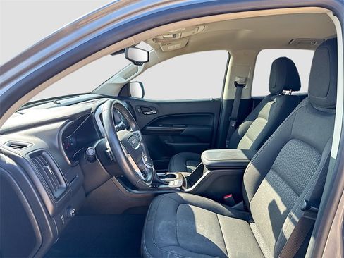 Used 2022 GMC Canyon Elevation w/ Trailering Package image 10