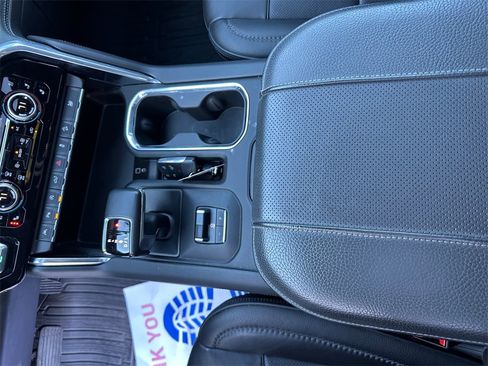 Used 2023 GMC Sierra 1500 Denali w/ Denali Reserve Package image 11