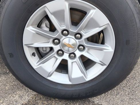 Used 2025 Chevrolet Silverado 1500 LT image 30