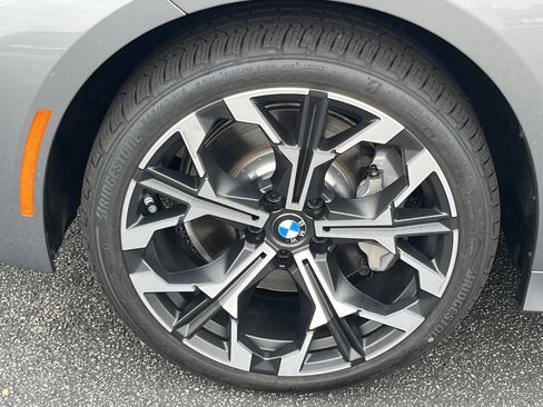 New 2026 BMW 330i Sedan w/ Premium Package image 30