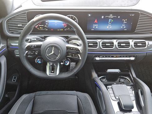 New 2026 Mercedes-Benz GLS 63 AMG 4MATIC image 27