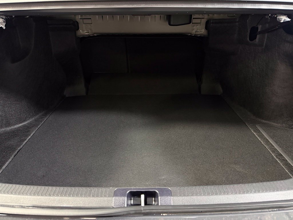 Used 2026 Toyota Camry SE FWD image 20