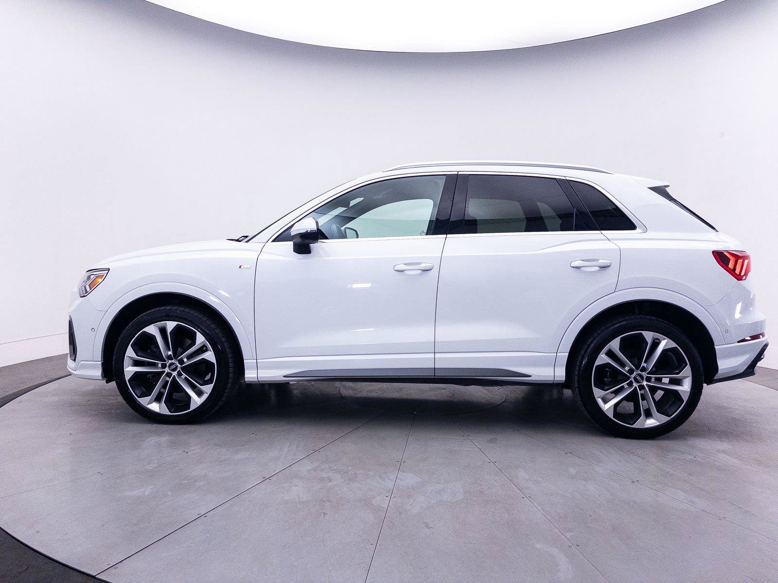 Used 2019 Audi Q3 2.0T Prestige w/ Prestige Package AWD/4WD image 45