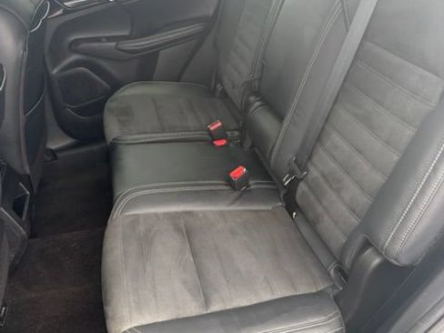 Used 2022 Mitsubishi Outlander SE FWD image 12