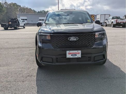 New 2026 Ford Maverick Lariat w/ Black Appearance Package image 3