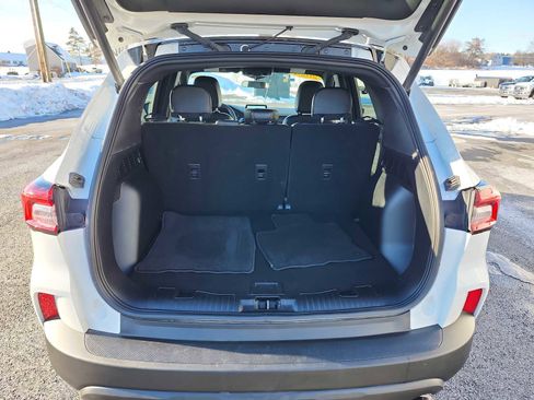 Used 2025 Ford Escape ST-Line Select w/ Class II Trailer Tow Package image 16