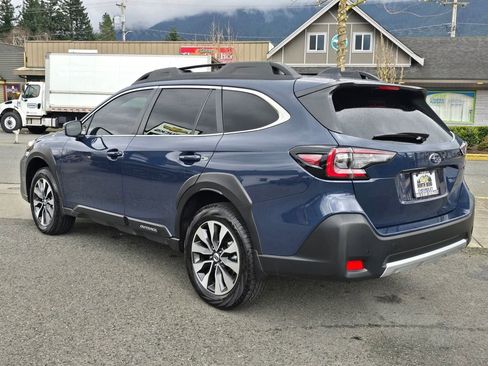 Used 2025 Subaru Outback Limited image 7