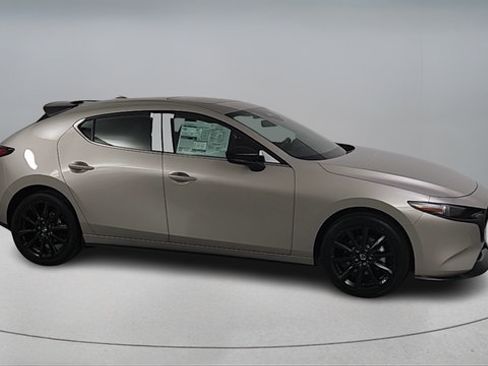 New 2025 MAZDA MAZDA3 Hatchback w/Premium Plus Pkg AWD/4WD image 2