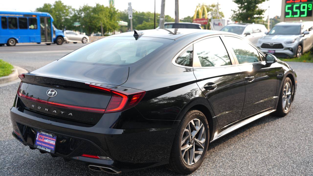 Used 2023 Hyundai Sonata SEL FWD image 5